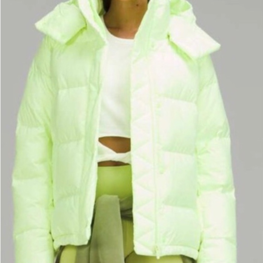 NWOT Lululemon Wunder Puff Jacket